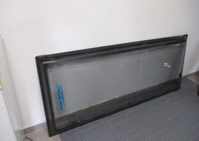 OKNO č. 626 – rozměr 156 x 65,5 cm