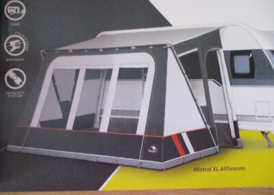 KNAUS 450 FU SÜDWIND