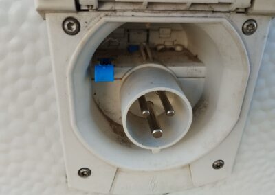 KNAUS 550 FSK – pevné palandy