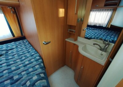 KNAUS SPORT 450FU + mover