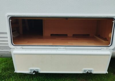 KNAUS AZUR + automatický mover + klima