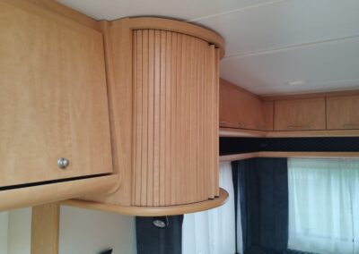 BÜRSTNER VENTANA + mover + baterie