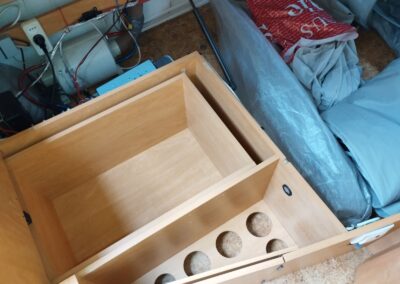 BÜRSTNER VENTANA + mover + baterie