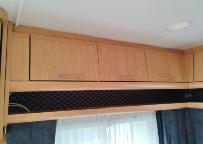 BÜRSTNER VENTANA + mover + baterie