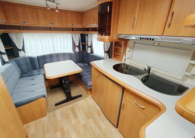 HOBBY Excellent + mover + funkční na 12V