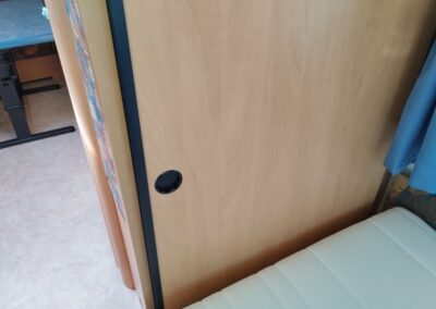 HOBBY 450UB DeLuxe + střešní klima