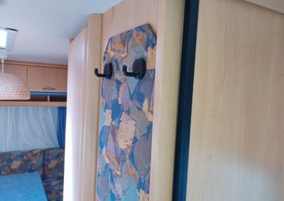 HOBBY 450UB DeLuxe + střešní klima