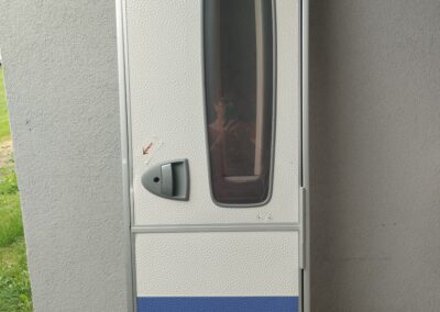Dveře č. D 2 – pravé, HOBBY, 54,5 x 173 cm, s rámem, r. 2007-2010,
