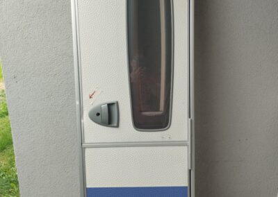 Dveře č. D 2 – pravé, HOBBY, 54,5 x 173 cm, s rámem, r. 2007-2010,