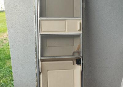 Dveře č. D 3 – pravé, HOBBY, 53 x 172,5 cm, s rámem, rok cca 1997,