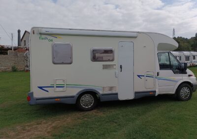 FORD TRANSIT CHAUSSON