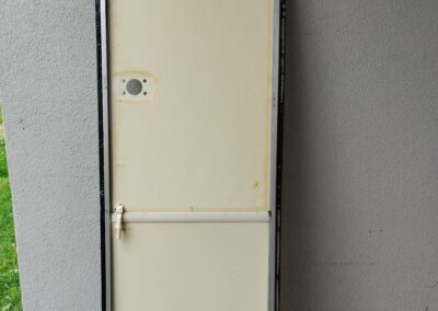 Dveře č. D 14 – levé, BURSTNER, 53,5 x 171 cm, rok 1998-1999, s rámem