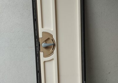 Dveře č. D 19 – levé, BURSTNER PREMIO, 56,5 x 172,5 cm, rok 2013, s rámem