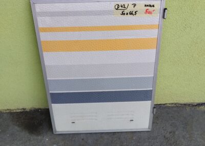 Dveře č. D 42 – pravé, KNAUS, spodní část, 50 x 66,5 cm