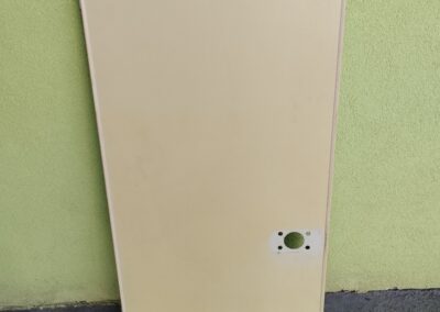 Dveře č. D 48 – pravé, horní část, 50 x 98 cm