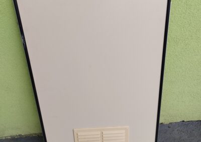 Dveře č. D 58 – pravé, spodní část bez pantu, 51,5 x 82,5 cm