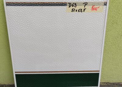 Dveře č. D 63 – pravé, spodní část, 51 x 67,5 cm
