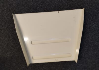 kryt na oj č. P145 – délka 46 x šířka 62 (40) cm