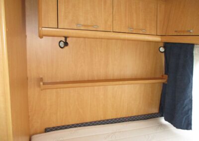 BÜRSTNER VENTANA + mover + baterie