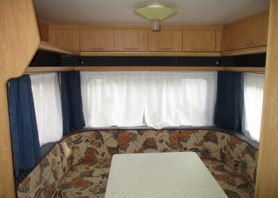 BÜRSTNER VENTANA + mover + baterie