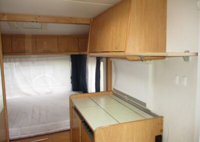 BÜRSTNER VENTANA + mover + baterie