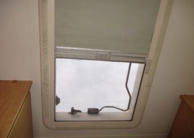 BÜRSTNER VENTANA + mover + baterie