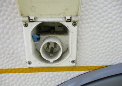 KNAUS SÜDWIND 400 TS