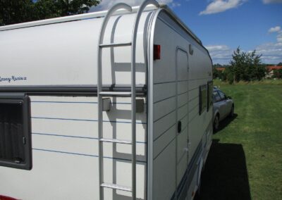 HOBBY DeLuxe 440 SF