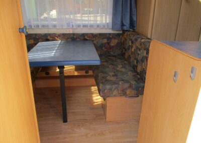 HOBBY DE LUXE